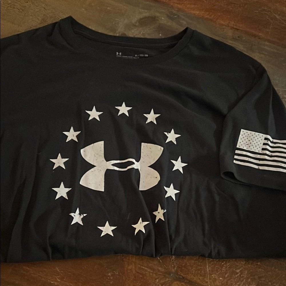 Under Armour Black Graphic T-Shirt